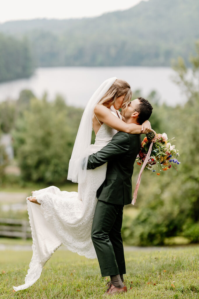 Outdoor wedding portraits at Ogontz White Mountain Resort in New Hampshire, New England wedding photographer