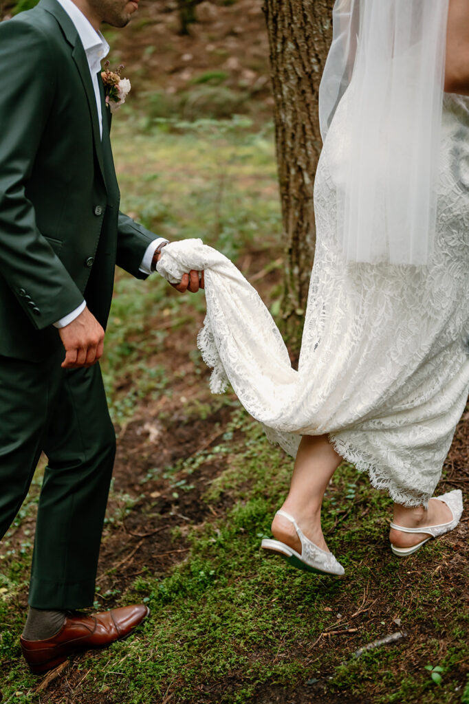 Outdoor wedding portraits at Ogontz White Mountain Resort in New Hampshire, New England wedding photographer