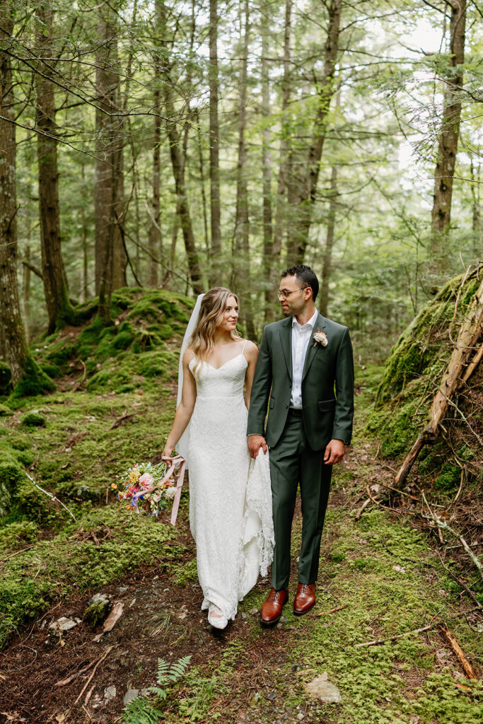 Outdoor wedding portraits at Ogontz White Mountain Resort in New Hampshire, New England wedding photographer