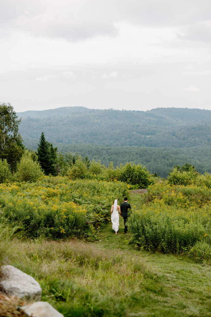 Outdoor wedding portraits at Ogontz White Mountain Resort in New Hampshire, New England wedding photographer